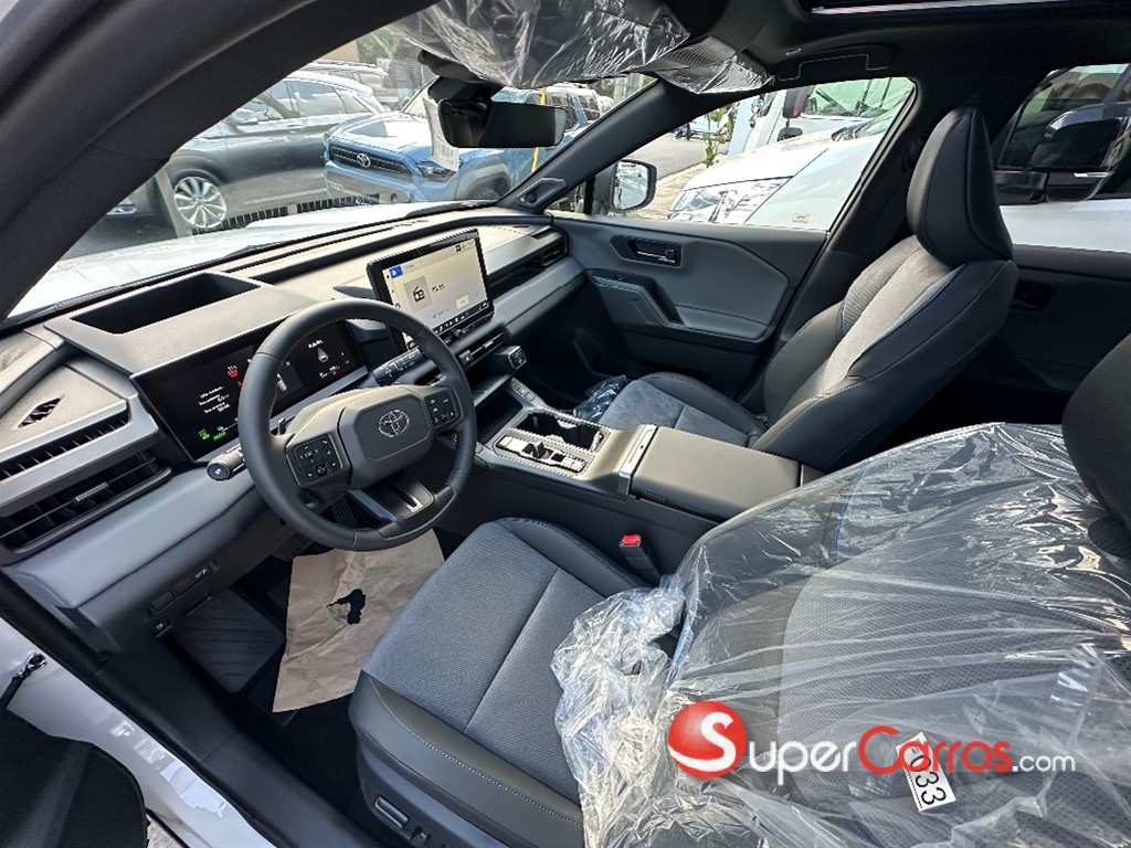 2027 Toyota RAV4 Plug-In Hibrid — foto 8 / 9