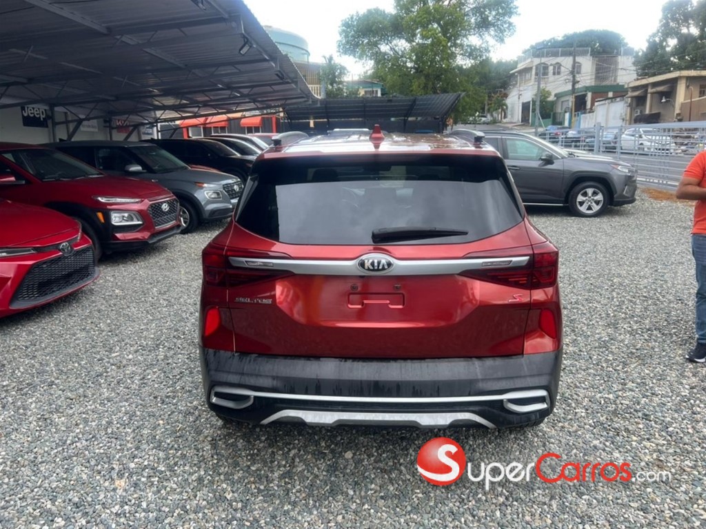 2021 Kia Seltos — foto 5 / 10