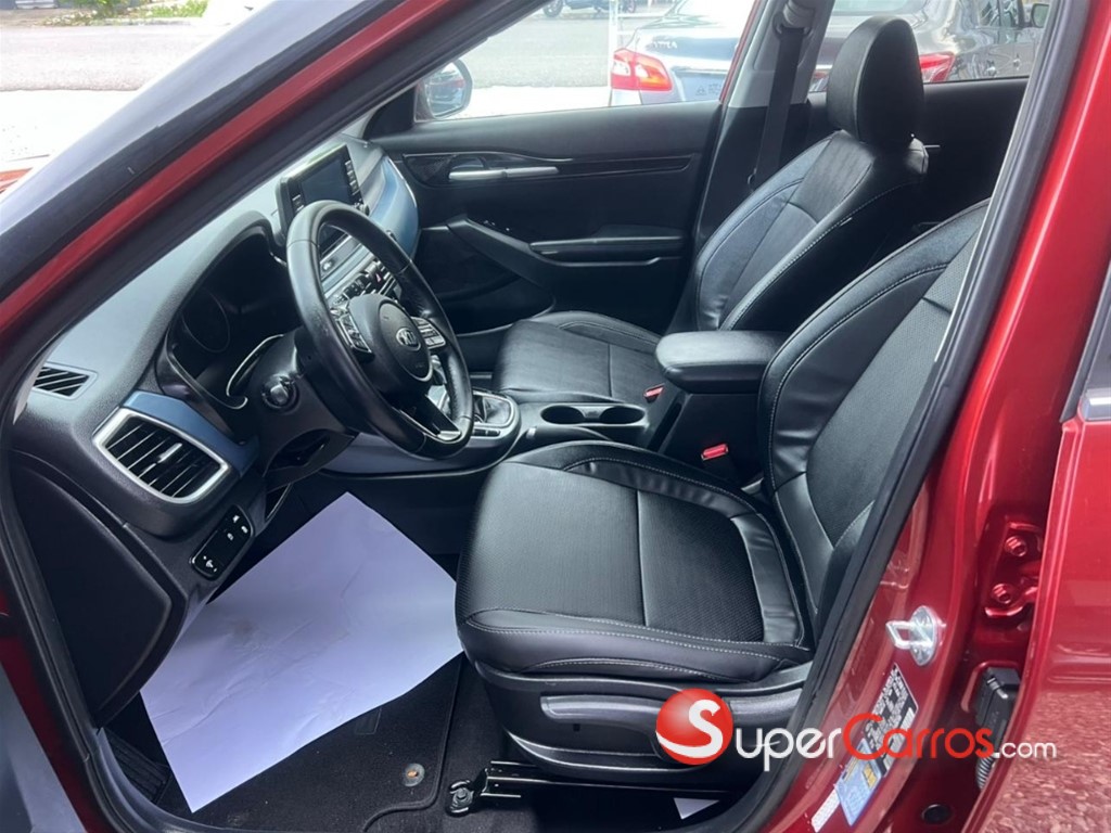 2021 Kia Seltos — foto 7 / 10