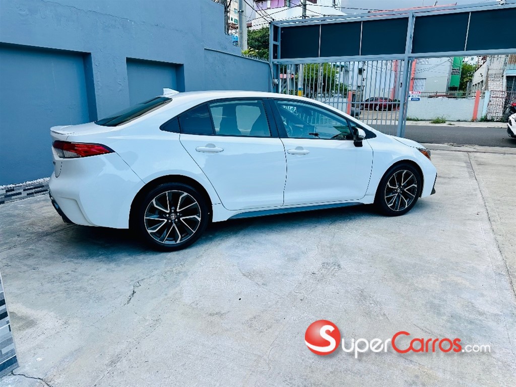 2020 Toyota Corolla SE — foto 4 / 11