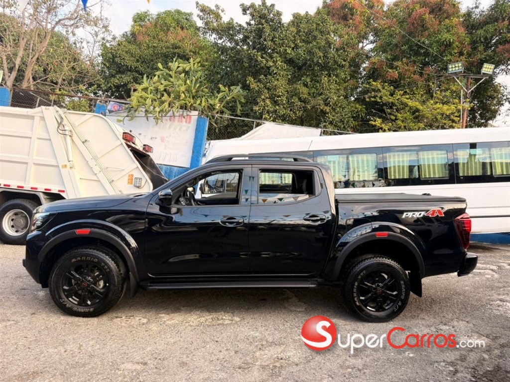 2025 Nissan Frontier — foto 5 / 7