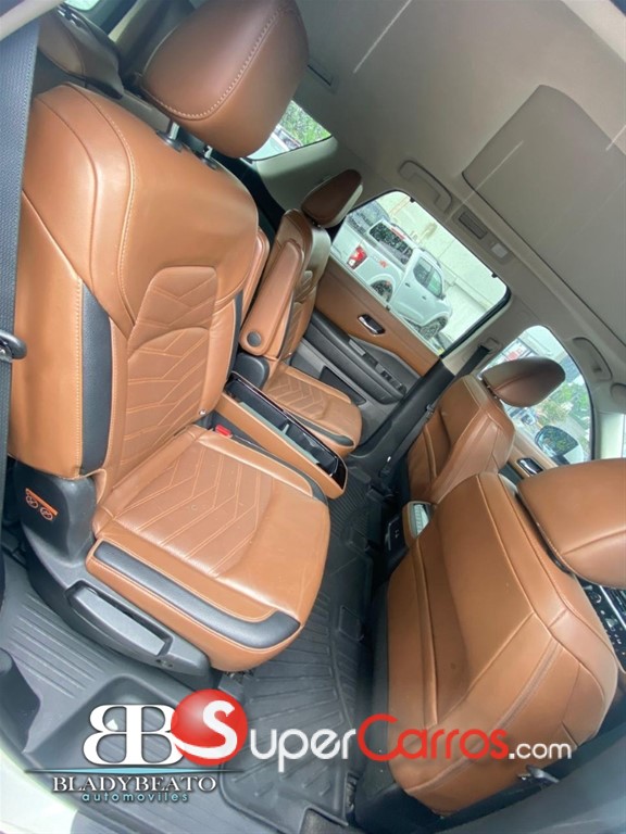 2023 Nissan Pathfinder Exclusive — foto 10 / 12