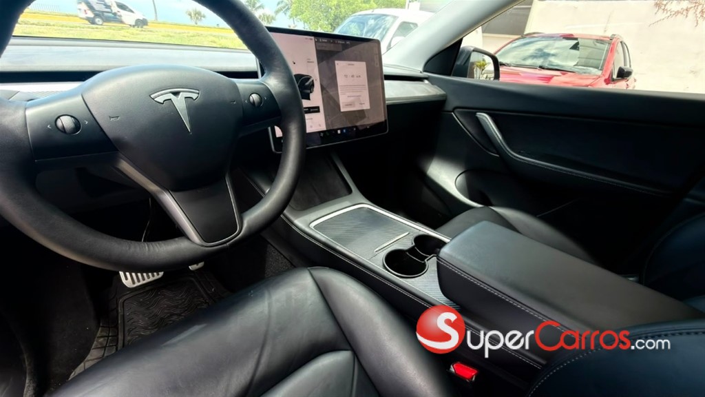 2021 Tesla Model Y Long Range — foto 4 / 7