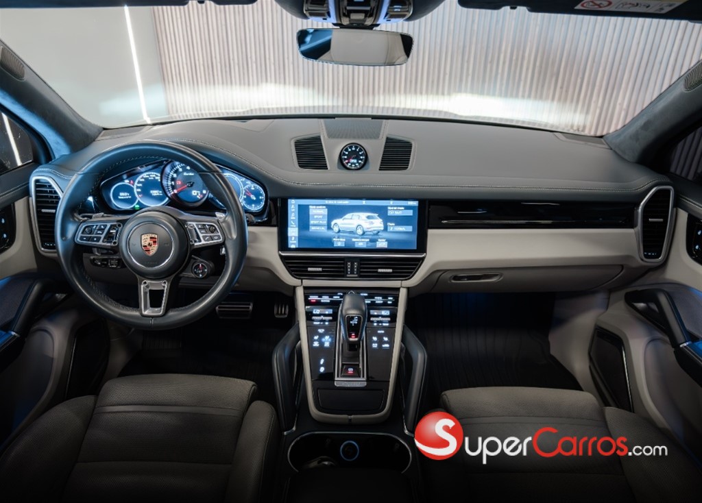 2019 Porsche Cayenne Turbo — foto 4 / 12