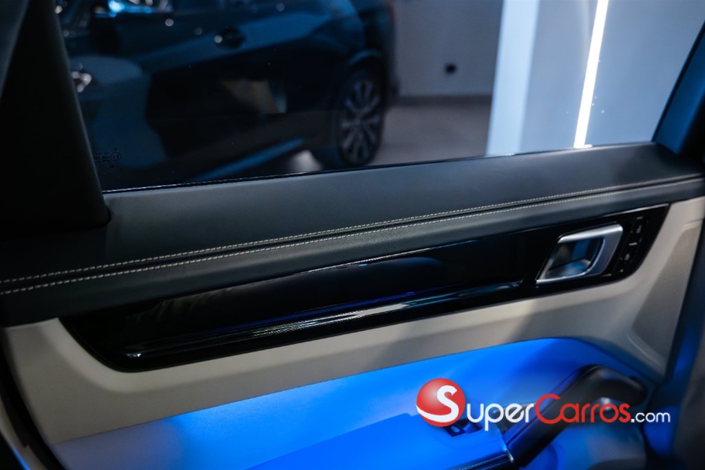 2019 Porsche Cayenne Turbo — foto 9 / 12