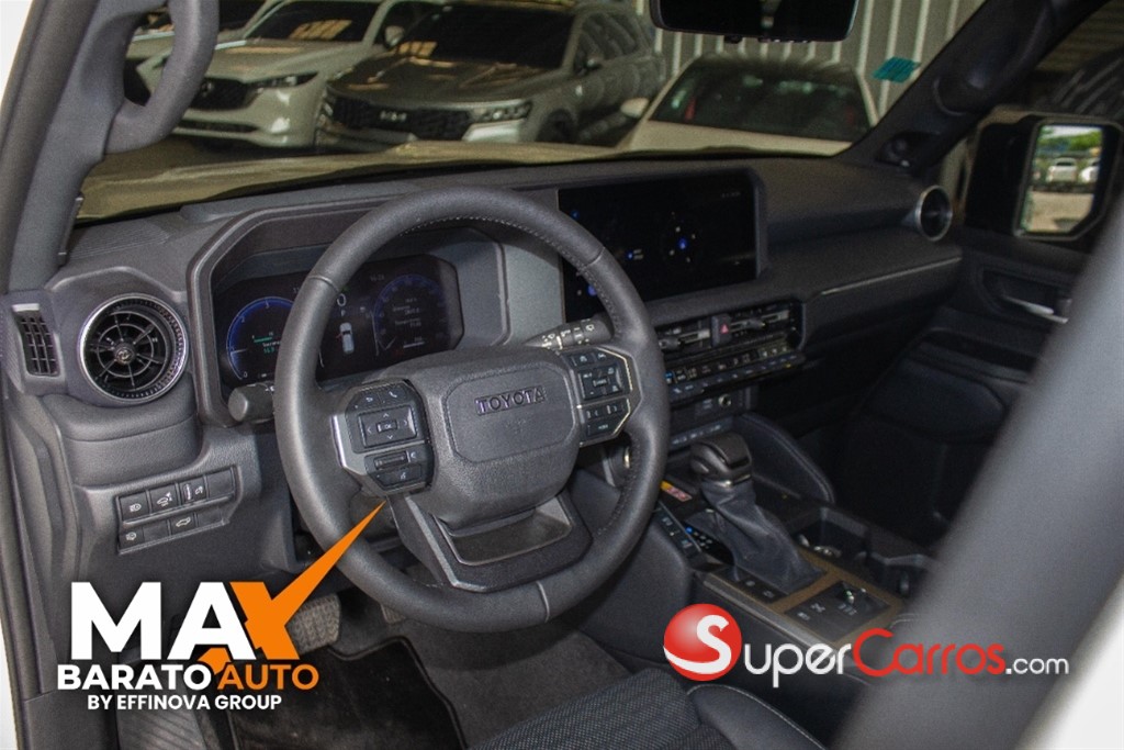 2025 Toyota Land Cruiser Prado Luxury 01 — foto 4 / 12