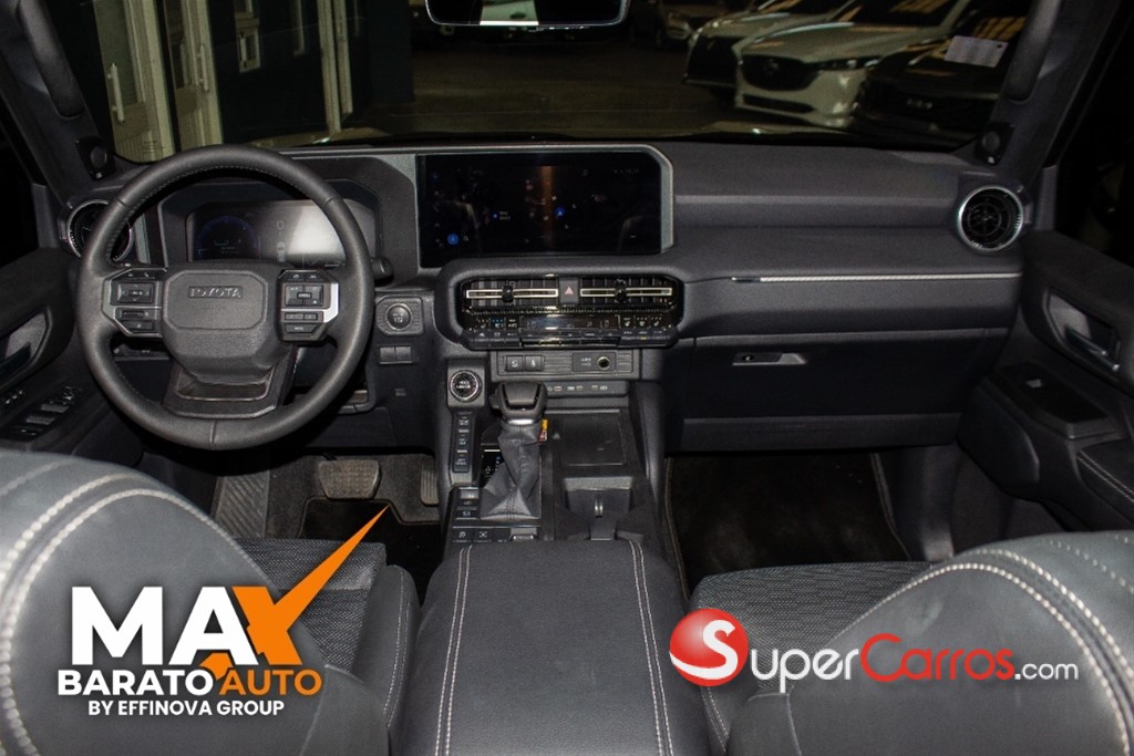 2025 Toyota Land Cruiser Prado Luxury 01 — foto 9 / 12