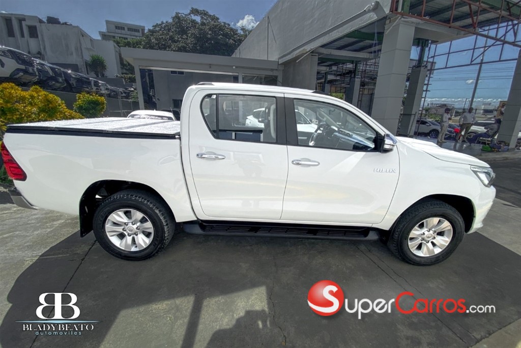 2018 Toyota Hilux — foto 6 / 12