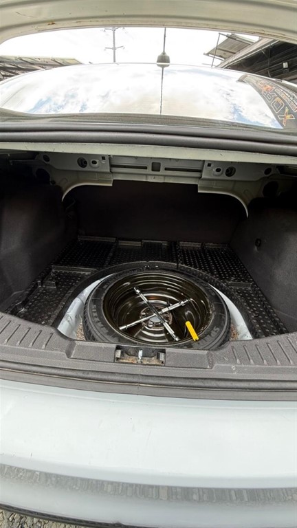 2013 Ford Focus SE — foto 5 / 8