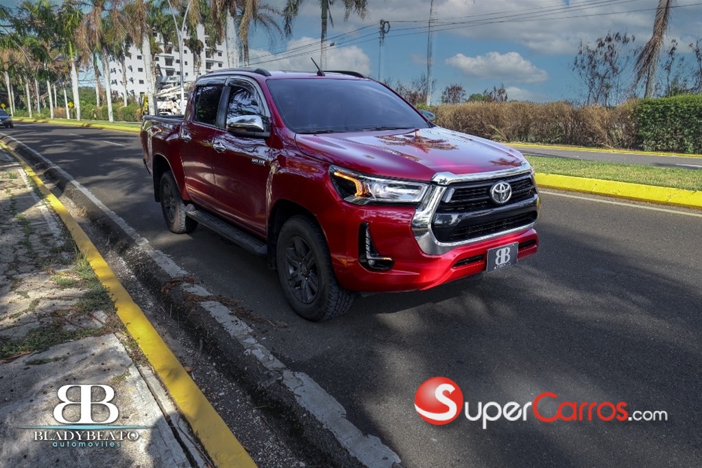 2022 Toyota Hilux — foto 5 / 11