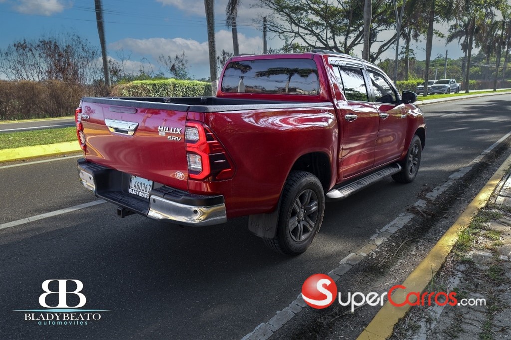 2022 Toyota Hilux — foto 6 / 11