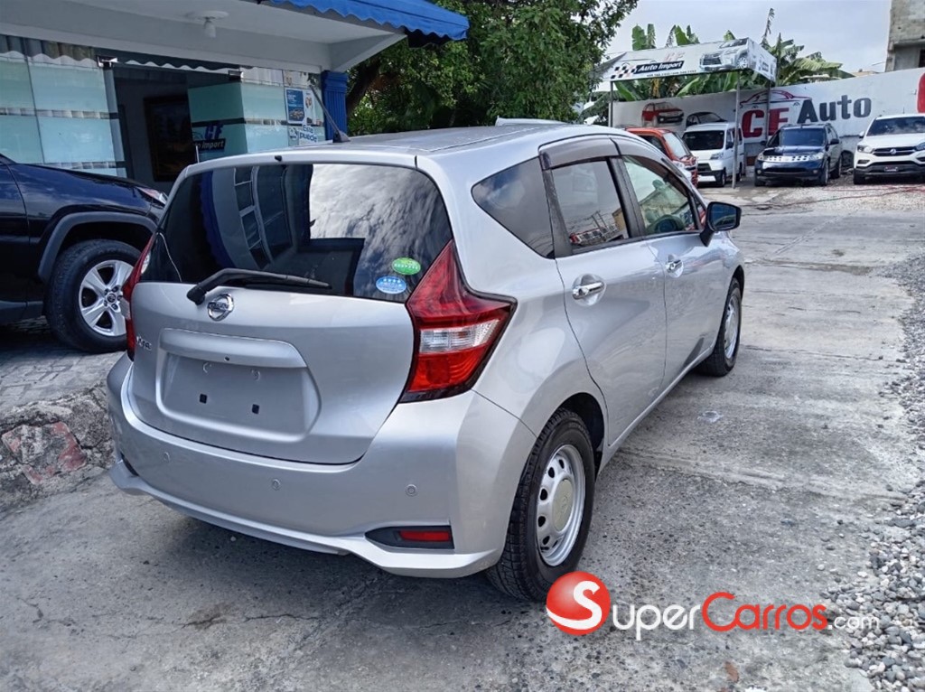2020 Nissan Note Nismo — foto 4 / 12