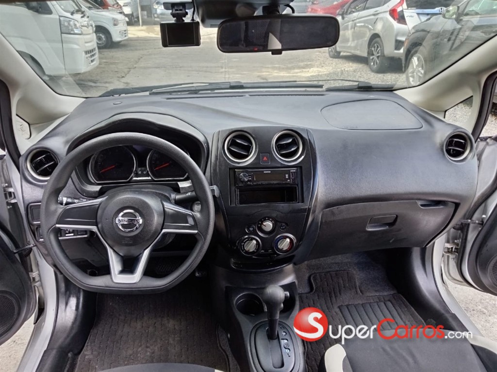 2020 Nissan Note Nismo — foto 11 / 12