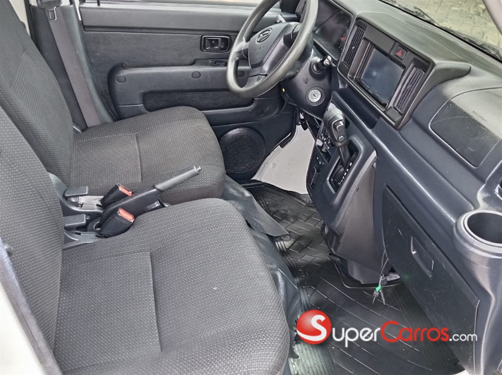 2020 Daihatsu Hijet — foto 4 / 11