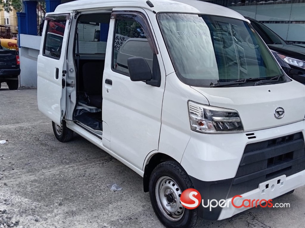 2020 Daihatsu Hijet — foto 5 / 11