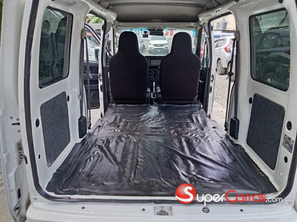 2020 Daihatsu Hijet — foto 8 / 11