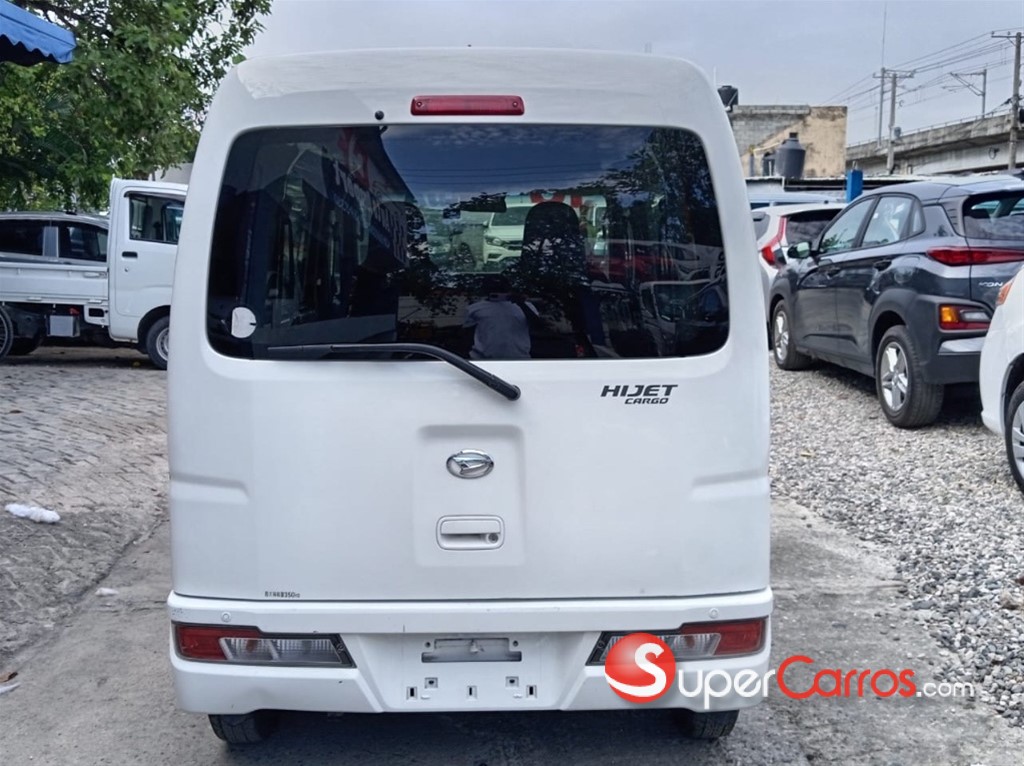 2020 Daihatsu Hijet — foto 9 / 11