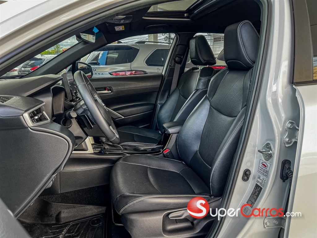 2022 Toyota Corolla Cross Limited — foto 3 / 12