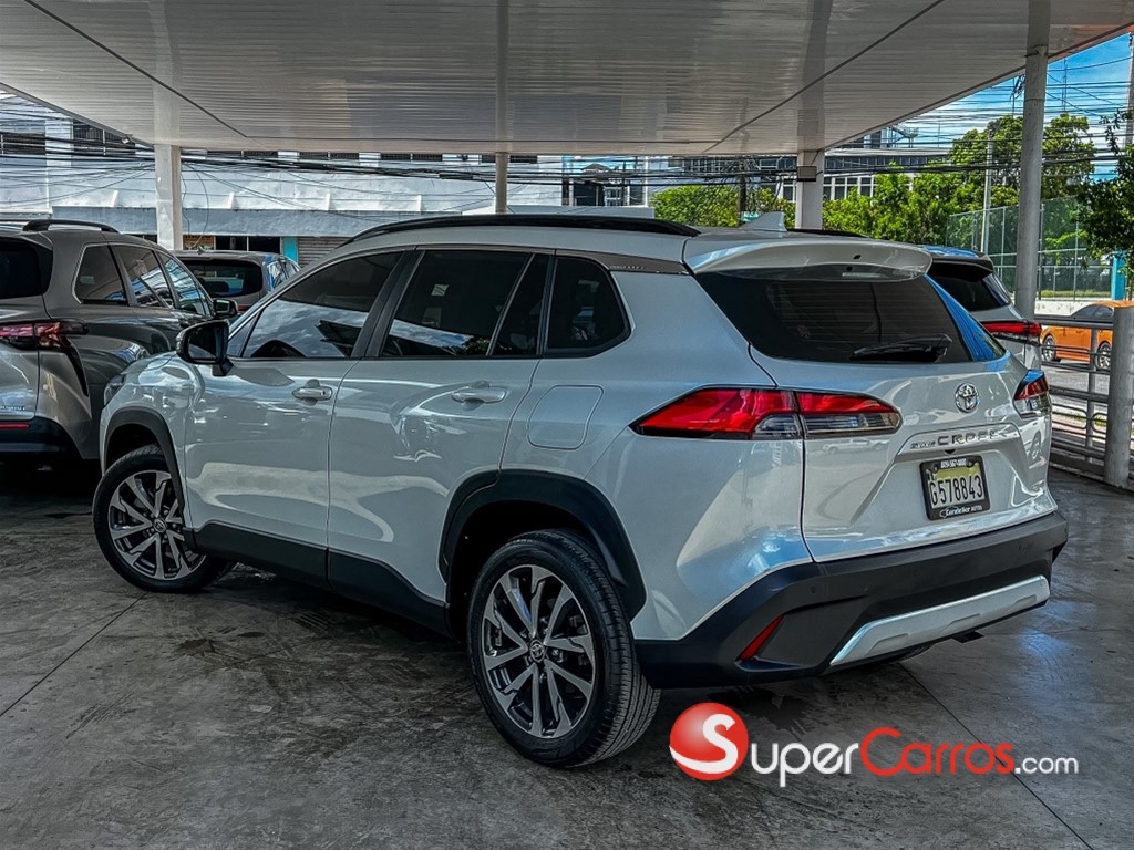 2022 Toyota Corolla Cross Limited — foto 9 / 12