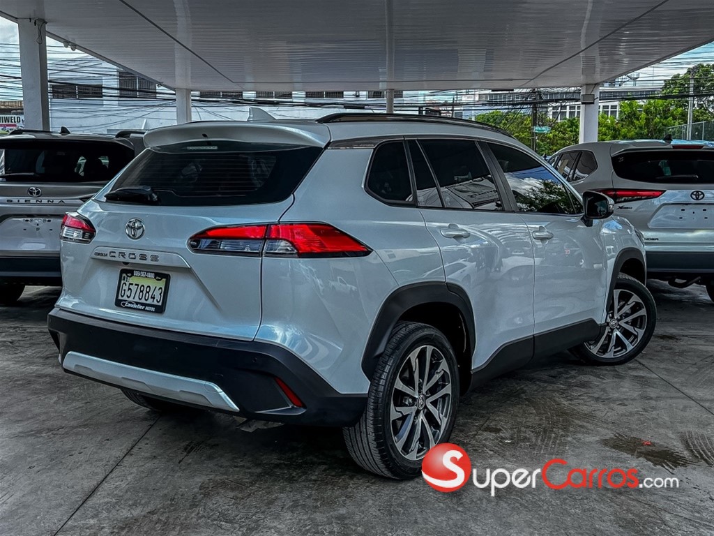 2022 Toyota Corolla Cross Limited — foto 11 / 12