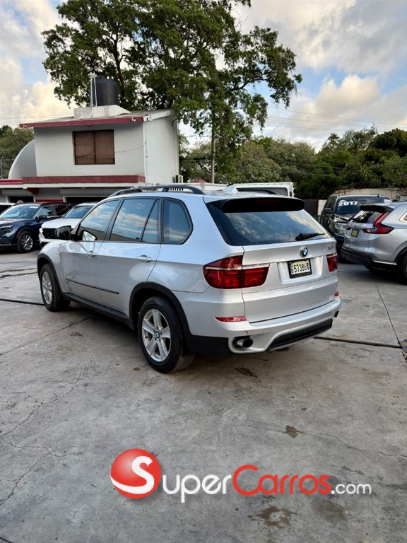 2013 BMW X 5 — foto 5 / 12