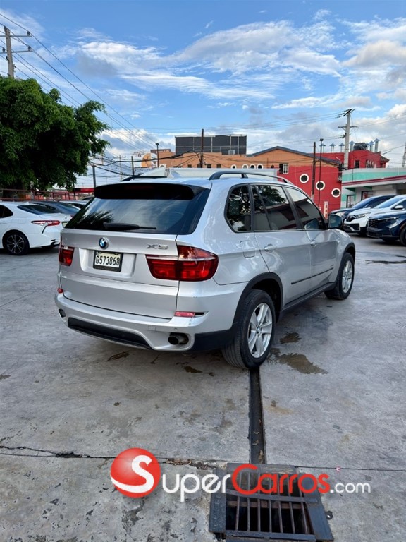 2013 BMW X 5 — foto 8 / 12