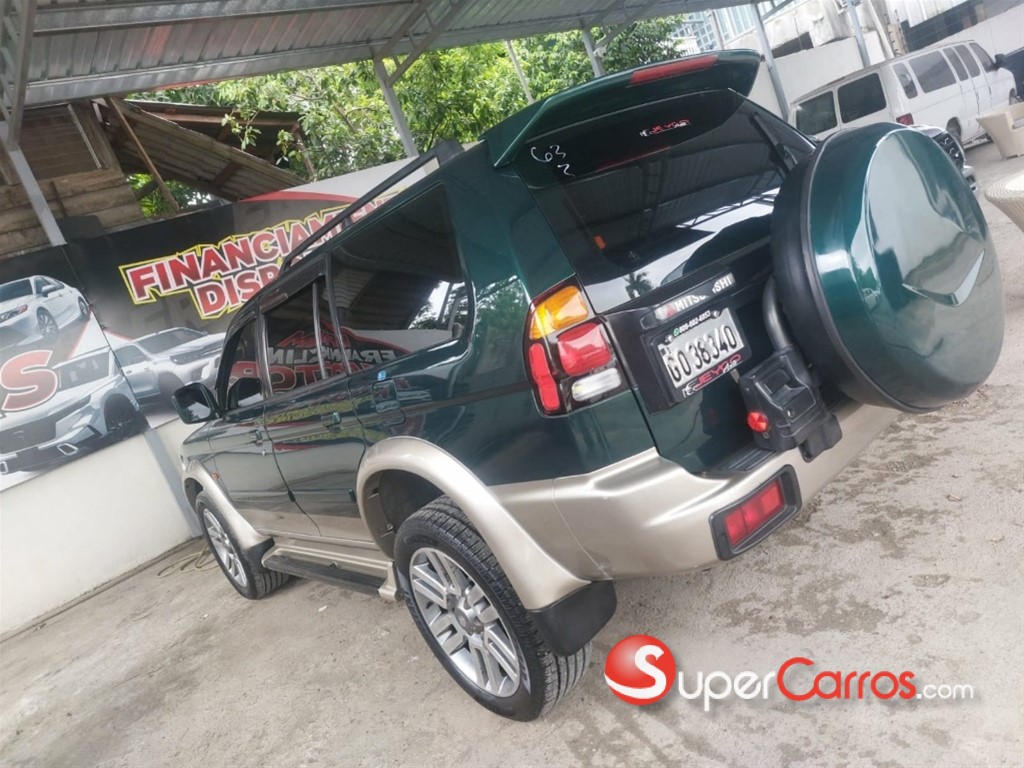 2001 Mitsubishi Motors Nativa — foto 2 / 9