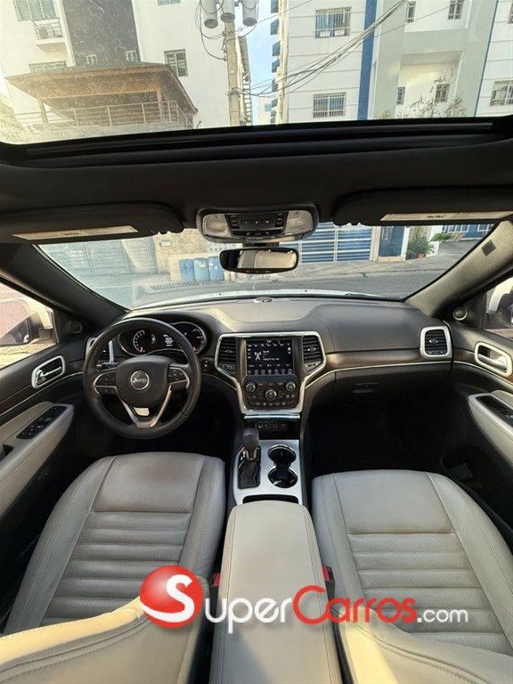 2018 Jeep Grand Cherokee Sterling Edition — foto 8 / 11