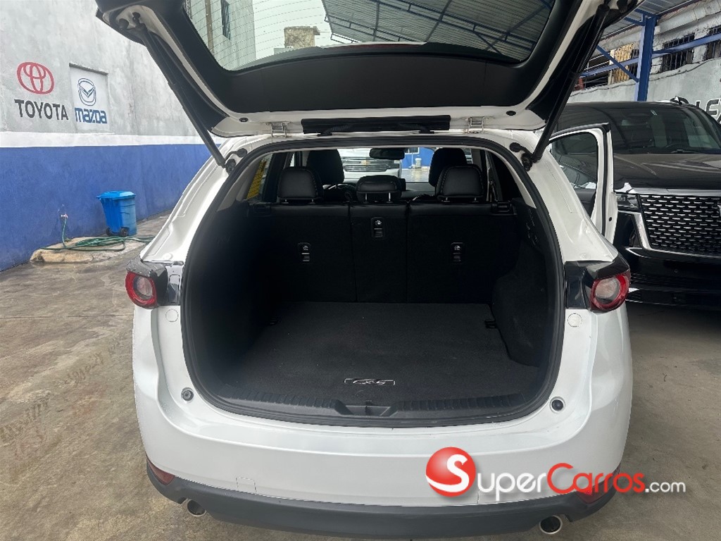 2021 Mazda CX-5 Grand Touring Reserve — foto 8 / 10