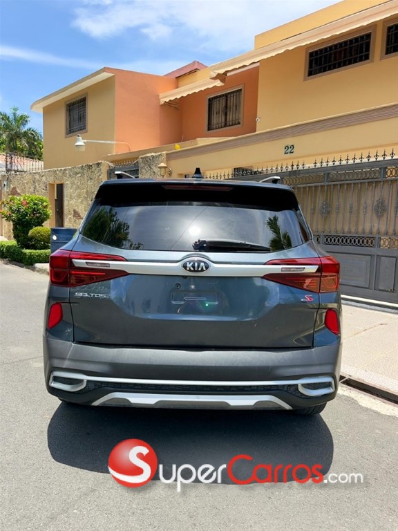 2021 Kia Seltos — foto 4 / 12