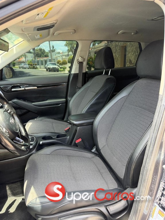2021 Kia Seltos — foto 10 / 12