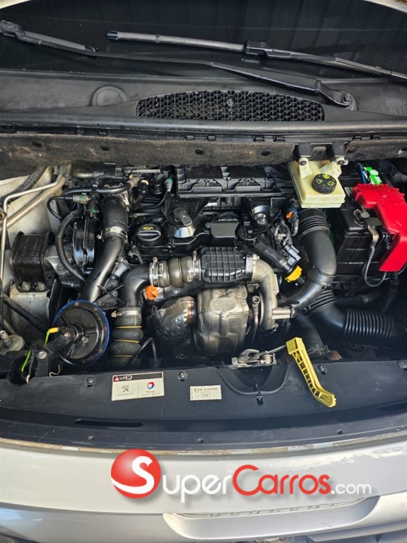 2019 Peugeot Partner — foto 5 / 12