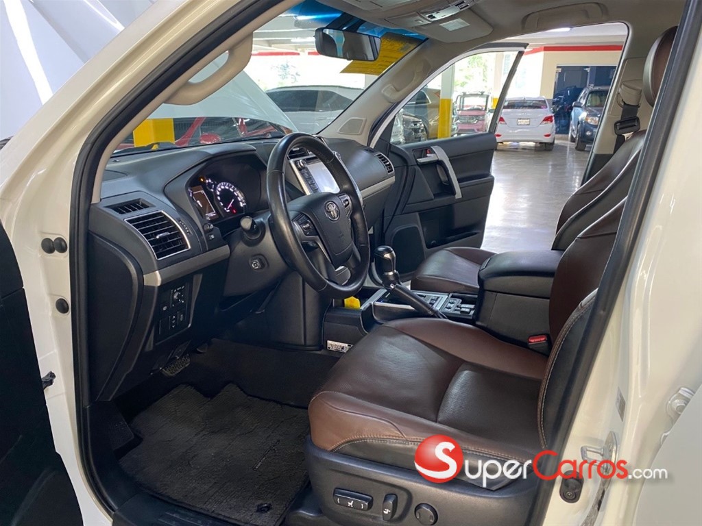 2020 Toyota Land Cruiser Prado VXL — foto 7 / 12