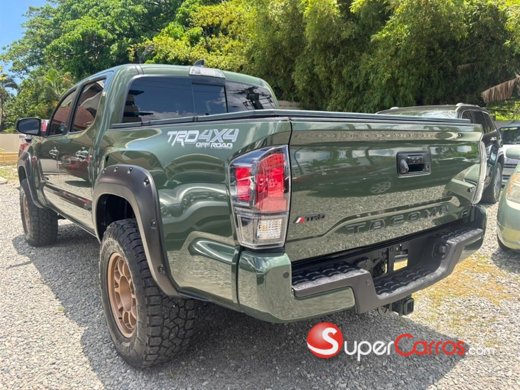 2021 Toyota Tacoma TRD OFF ROAD — foto 3 / 12