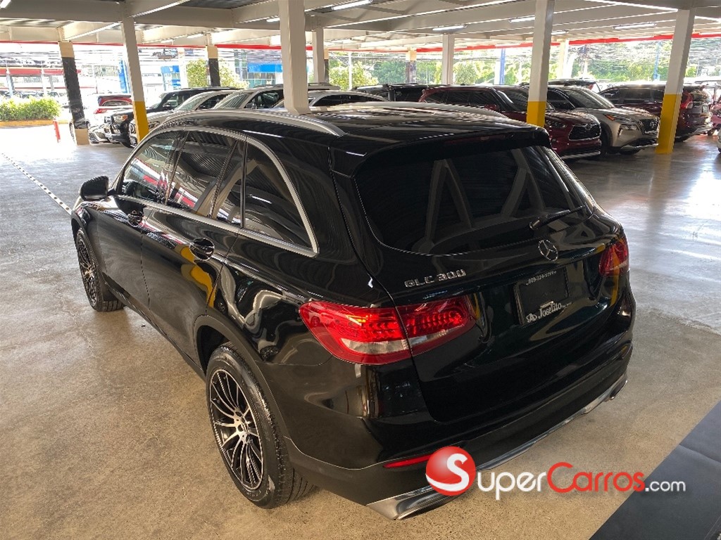 2017 Mercedes-Benz Clase GLC 300 — foto 3 / 12