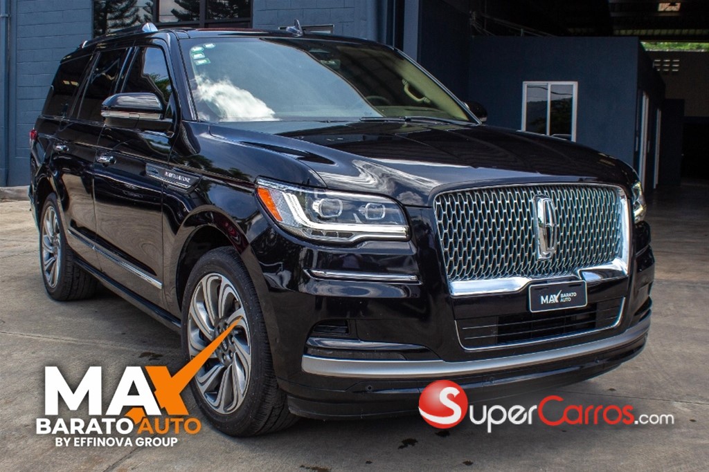 2022 Lincoln Navigator — foto 2 / 12