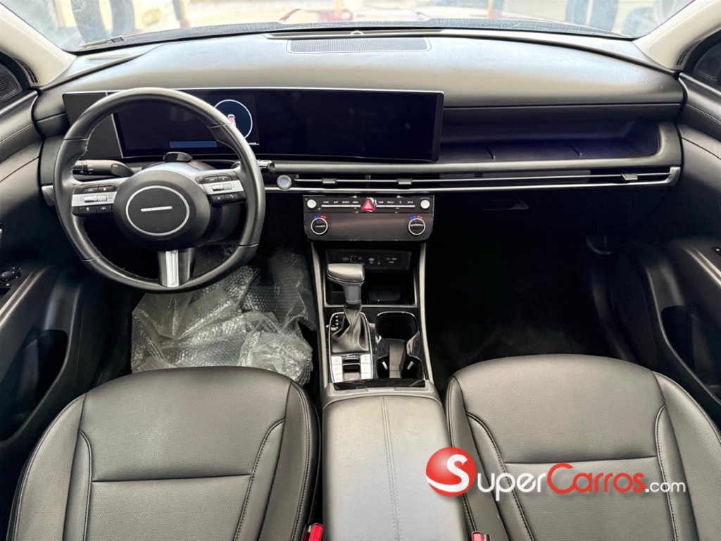 2025 Hyundai Tucson SEL Plus — foto 6 / 10