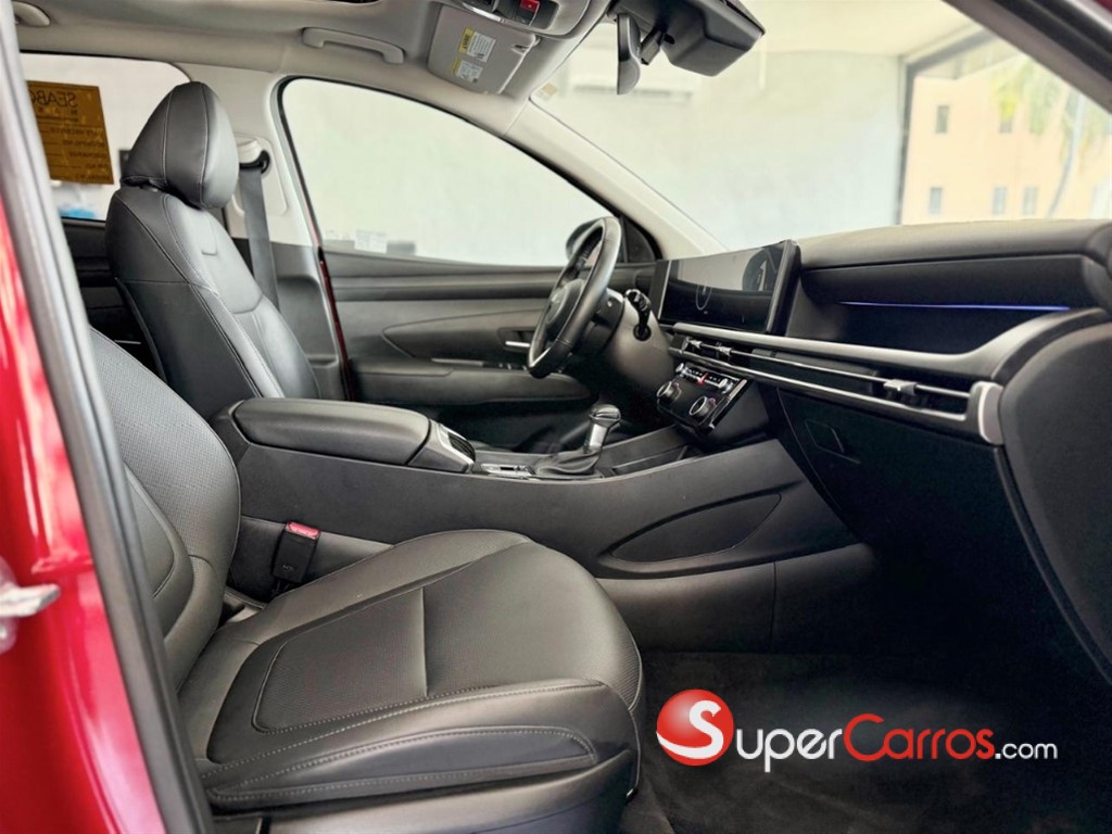 2025 Hyundai Tucson SEL Plus — foto 8 / 10