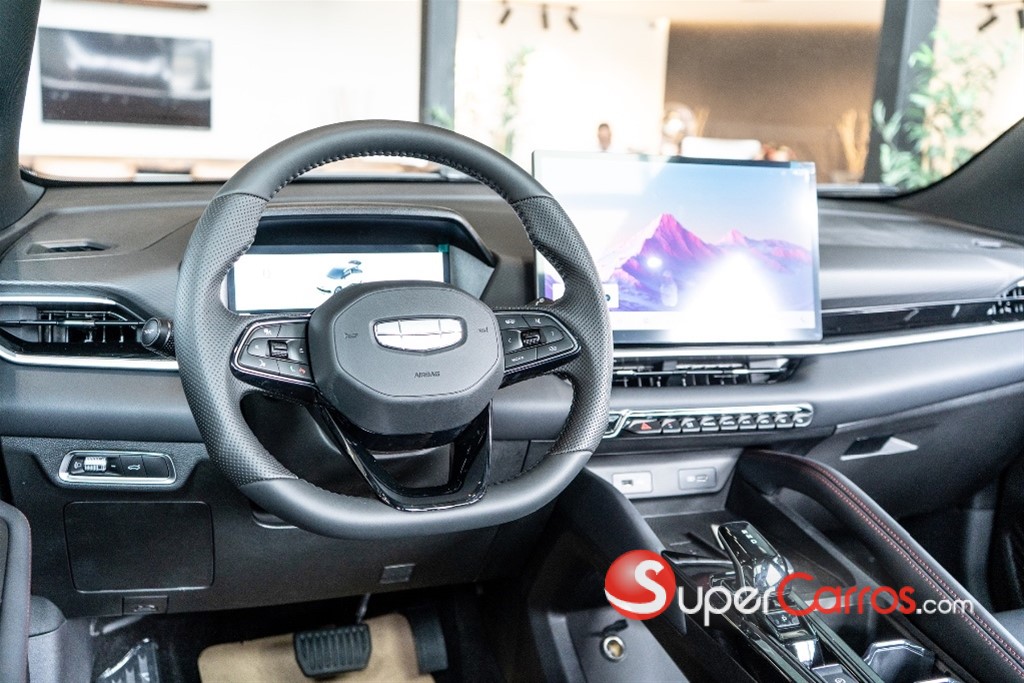 2027 Geely COOLRAY Million — foto 11 / 12