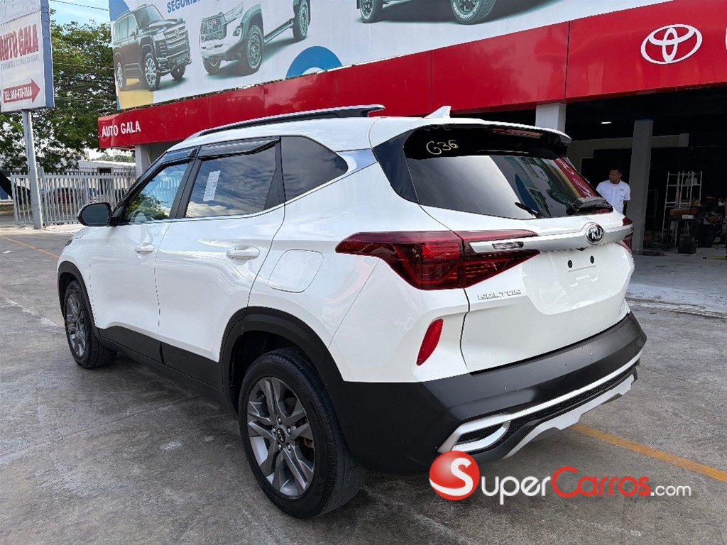 2021 Kia Seltos — foto 4 / 9