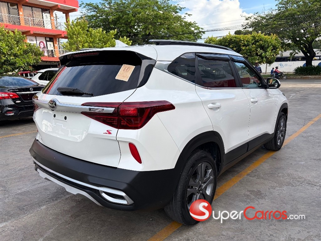 2021 Kia Seltos — foto 5 / 9