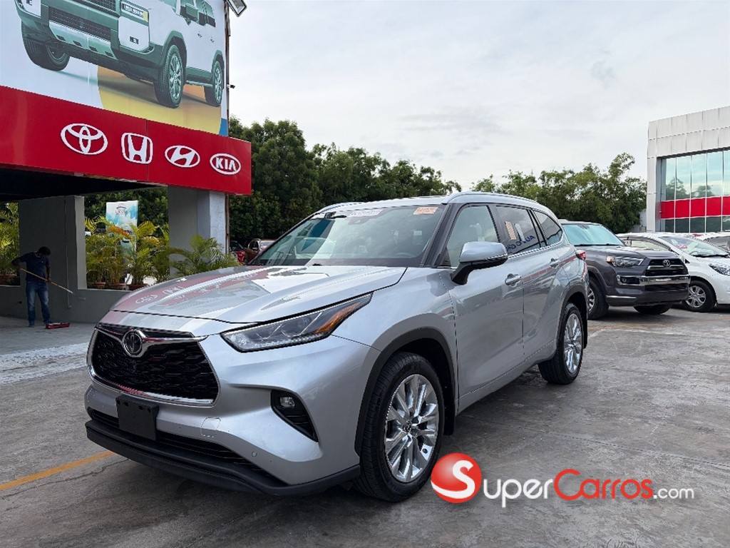 2021 Toyota Highlander Limited — foto 2 / 10