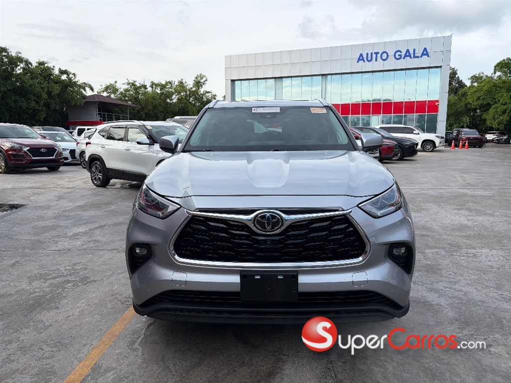 2021 Toyota Highlander Limited — foto 6 / 10