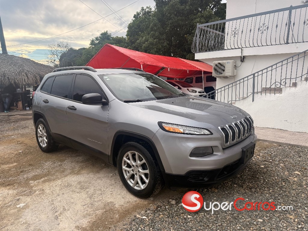 2016 Jeep Cherokee Sport — foto 4 / 11
