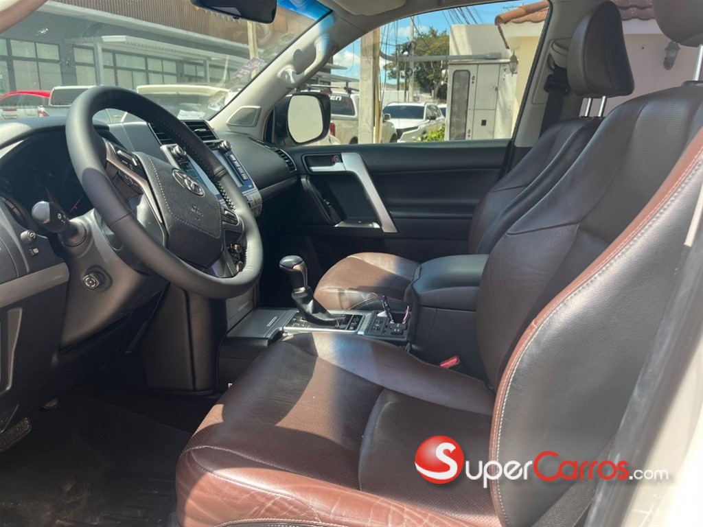 2019 Toyota Land Cruiser Prado VXL — foto 5 / 10
