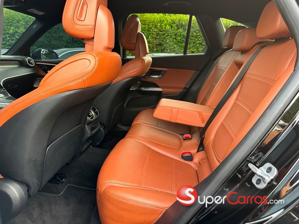 2024 Mercedes-Benz Clase GLC 300 — foto 5 / 8