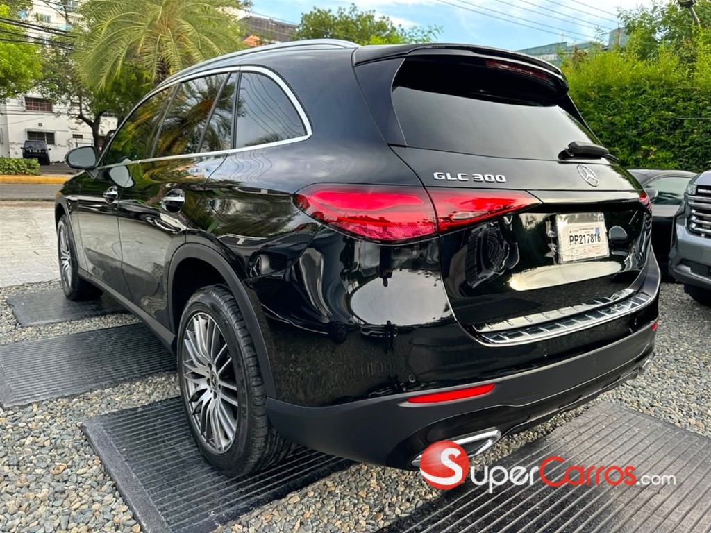 2024 Mercedes-Benz Clase GLC 300 — foto 7 / 8