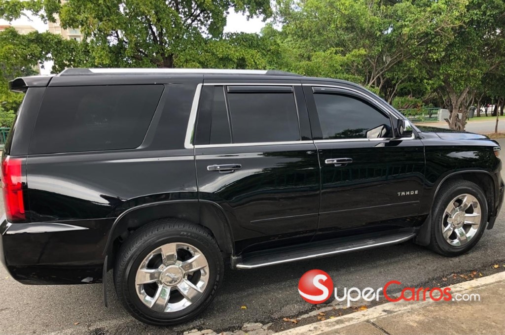 2020 Chevrolet Tahoe Premier — foto 3 / 12