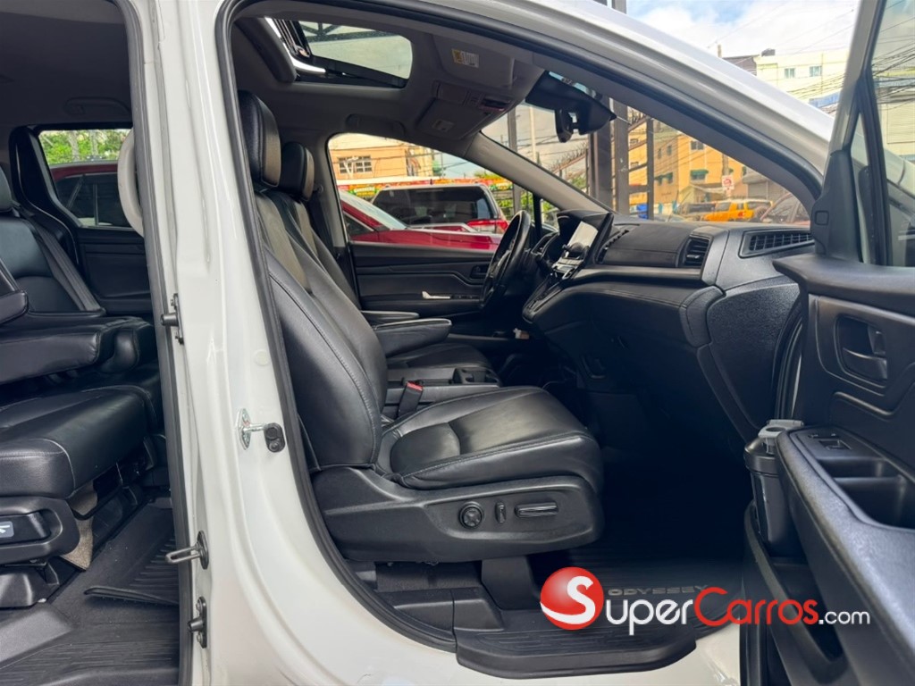 2022 Honda Odyssey EXL — foto 8 / 12