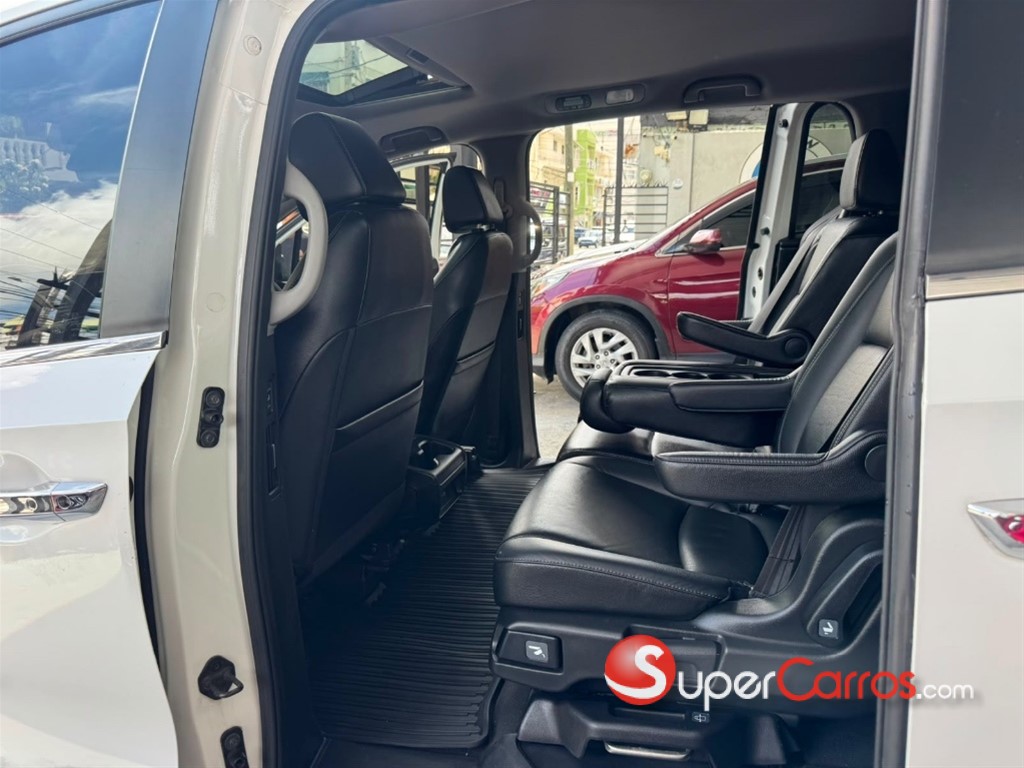 2022 Honda Odyssey EXL — foto 9 / 12